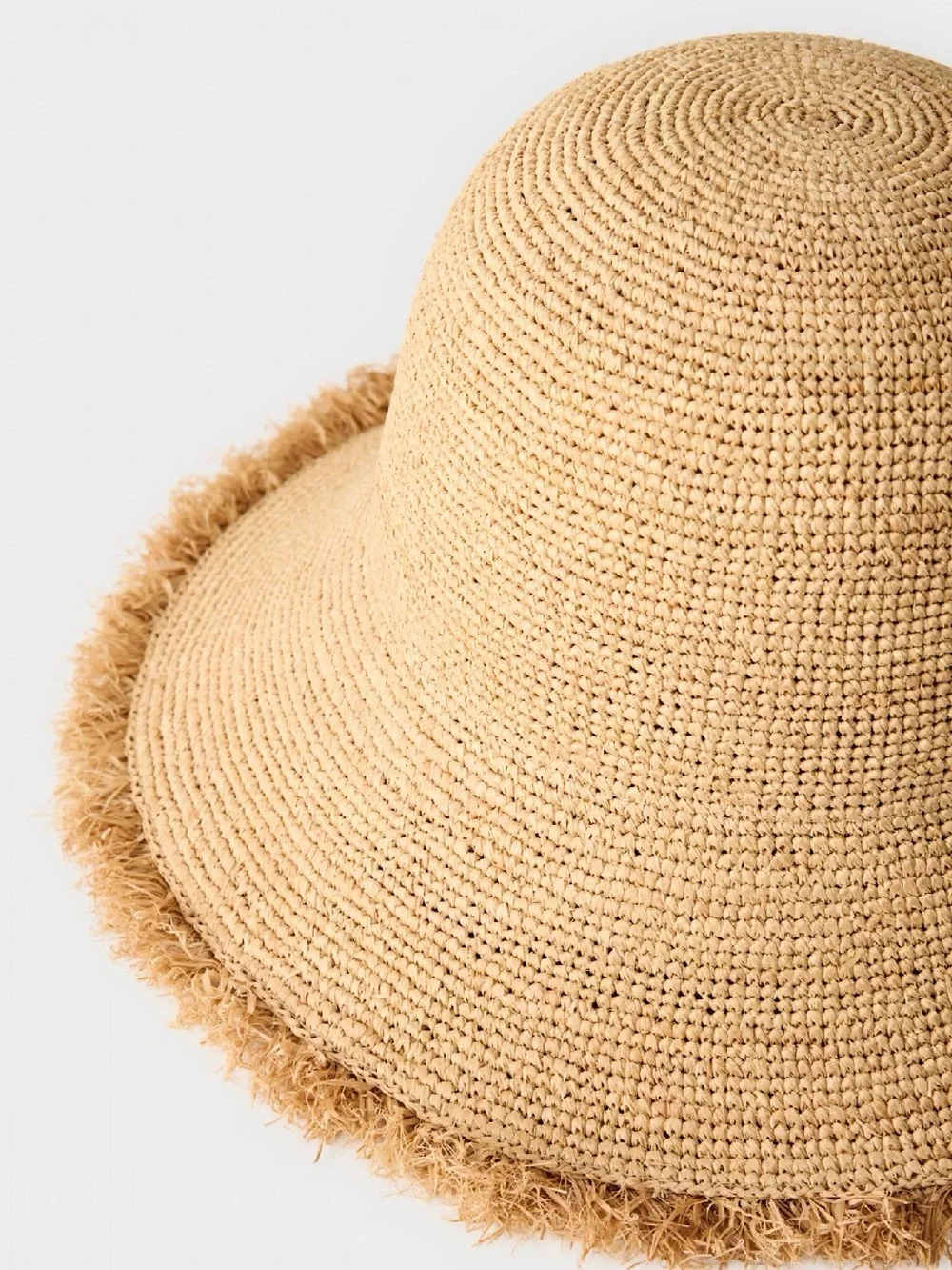 Aritzia Straw Frayed Brim Sun Hat — Natural Beige